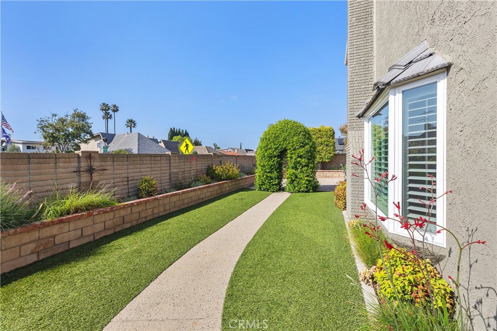 5291 Strasbourg Avenue