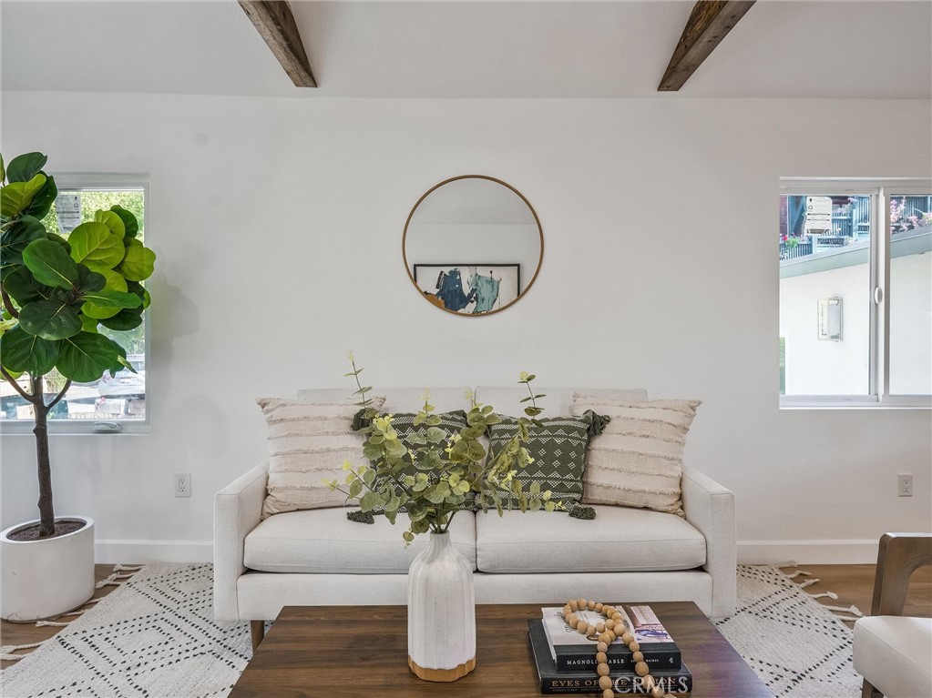 44 Vista Circle Drive