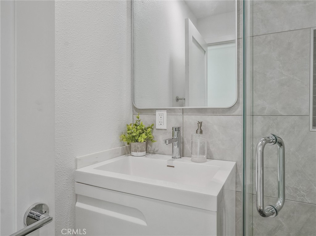 44 Vista Circle Drive