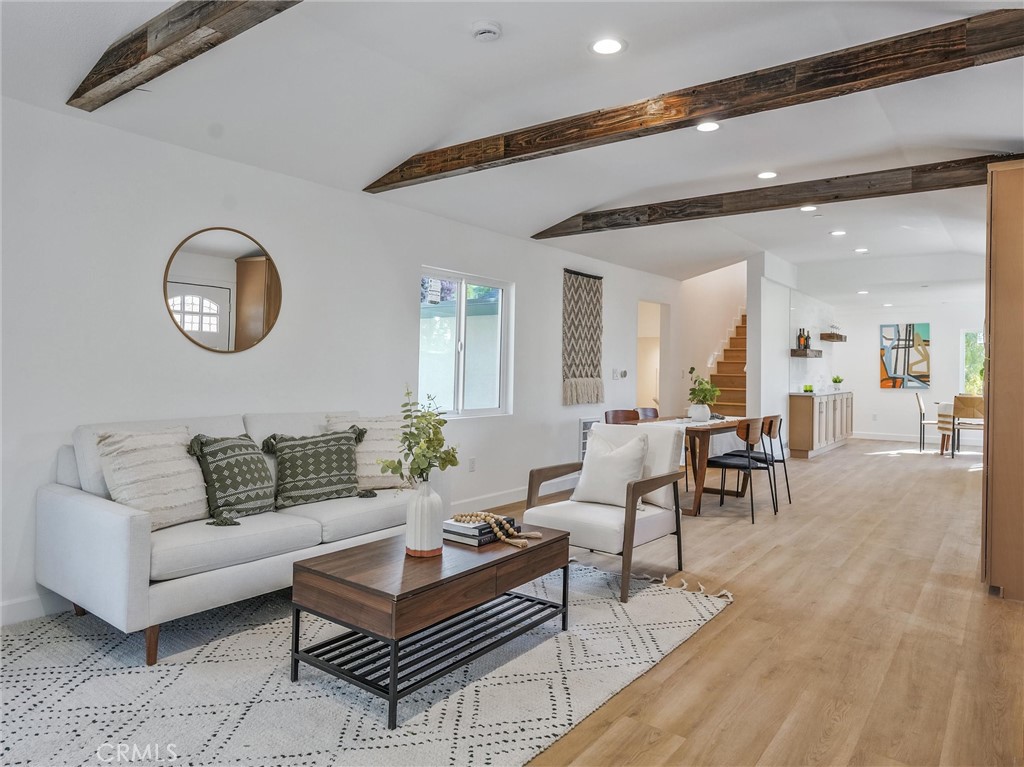 44 Vista Circle Drive