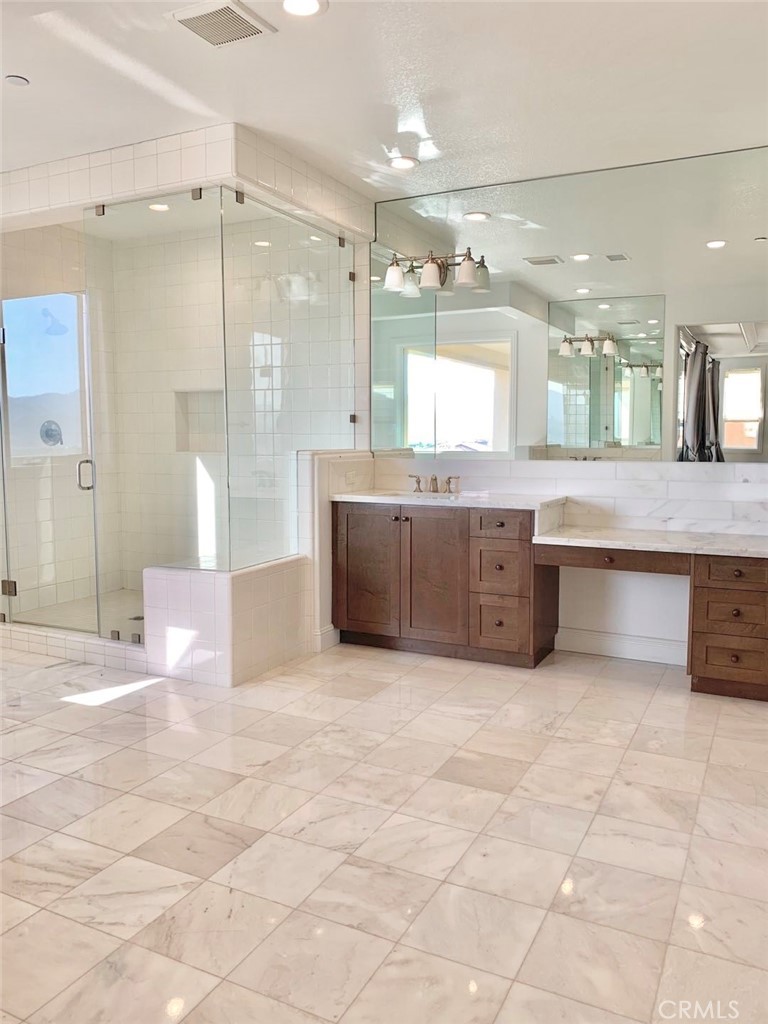 20409 W Esmerelda Lane