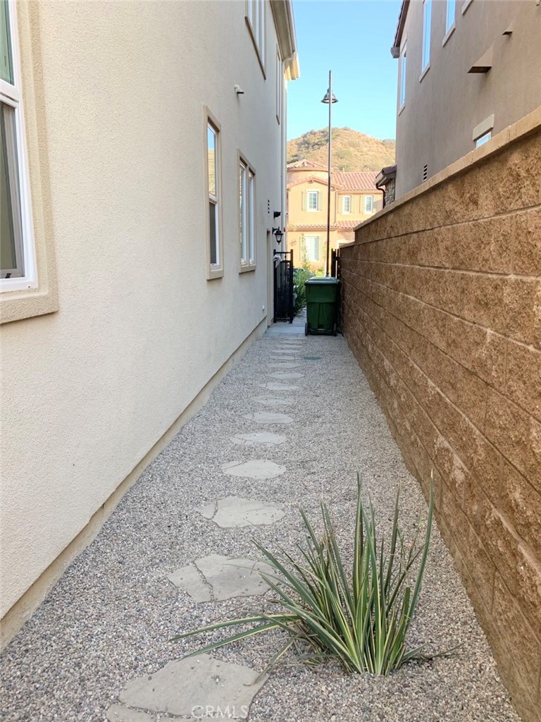 20409 W Esmerelda Lane