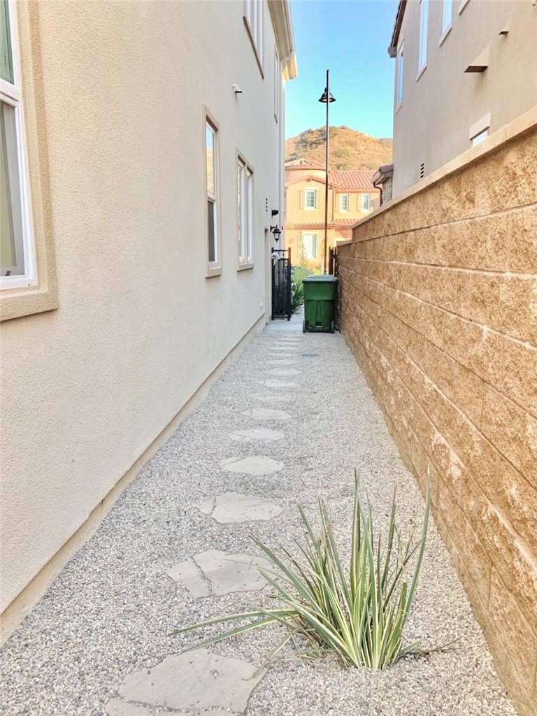 20409 W Esmerelda Lane