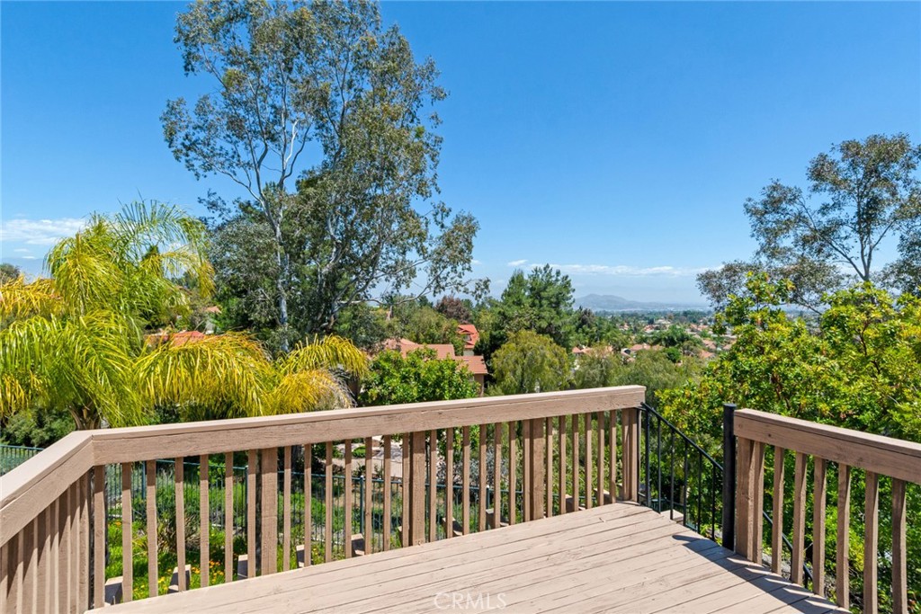 1485 Deer Hollow Drive