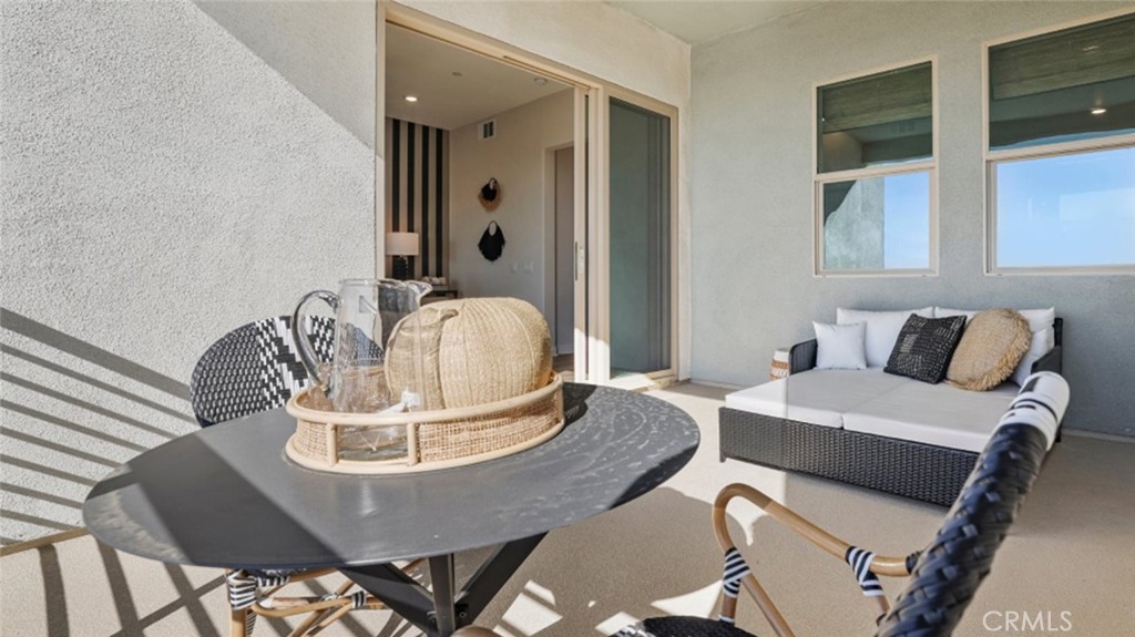 1295 Hollyleaf Terrace