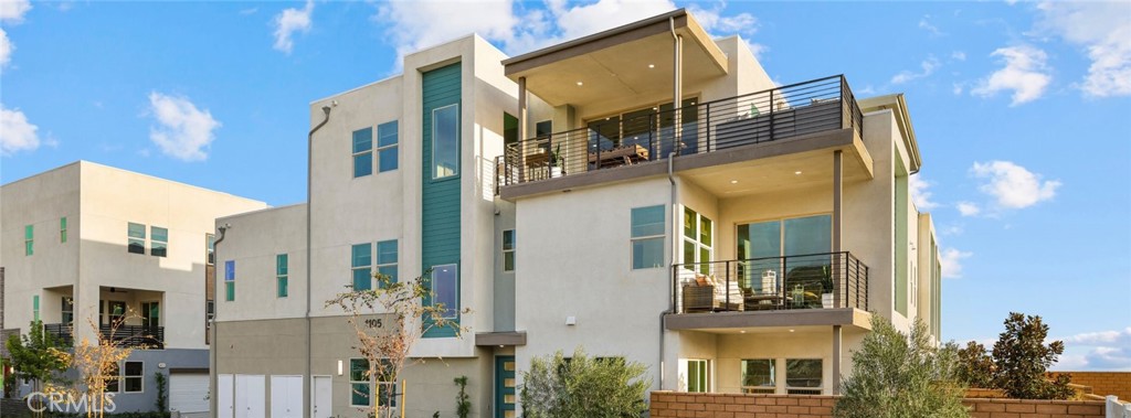 1295 Hollyleaf Terrace