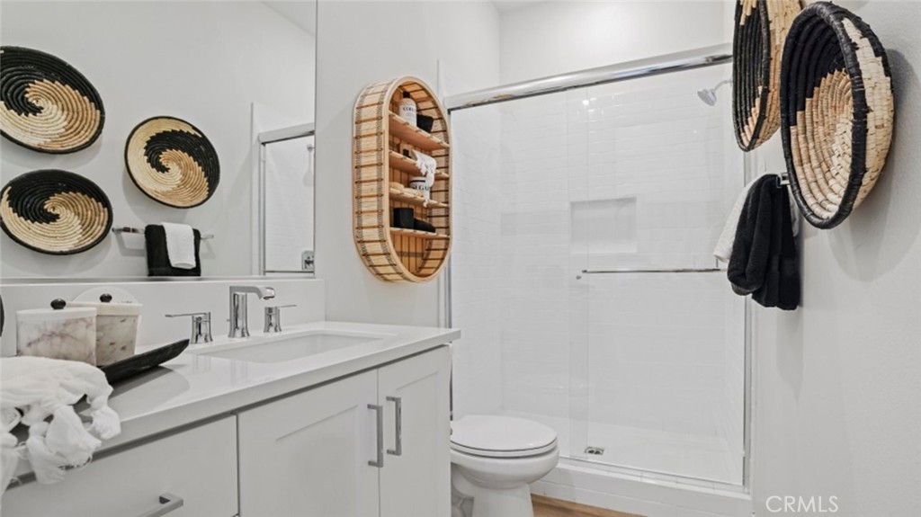 1295 Hollyleaf Terrace