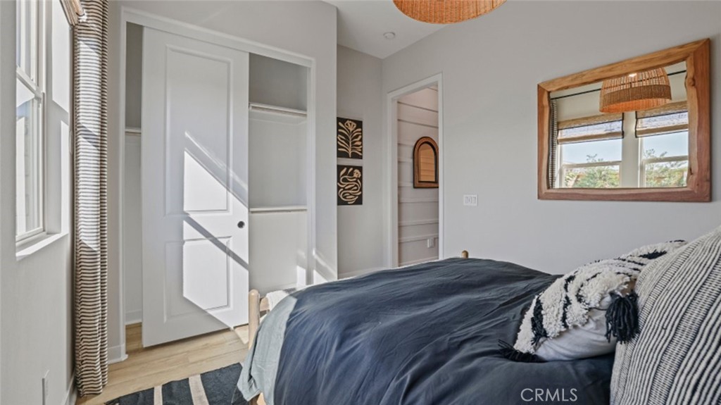 1295 Hollyleaf Terrace