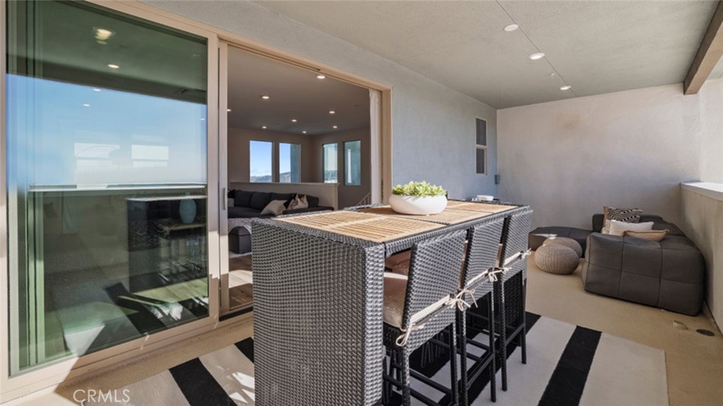 1295 Hollyleaf Terrace