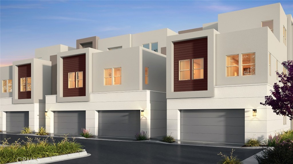 1295 Hollyleaf Terrace