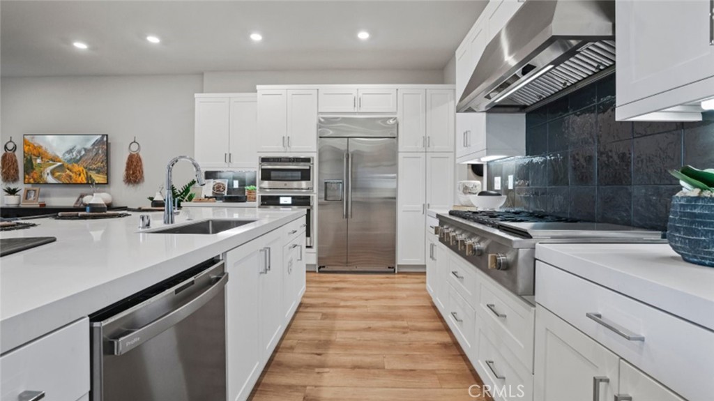 1295 Hollyleaf Terrace