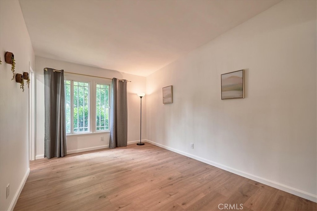 421 La Seda Road