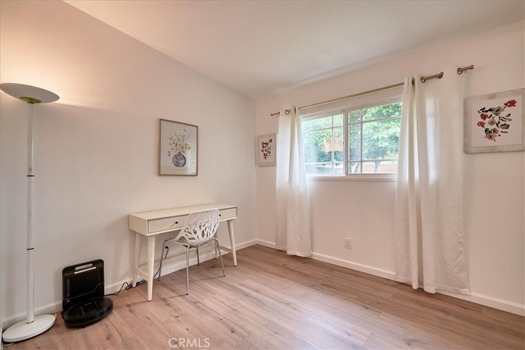 421 La Seda Road