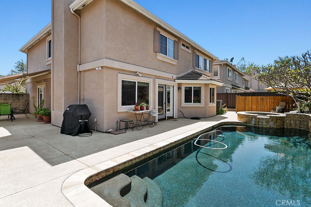 1185 Innisfree Court