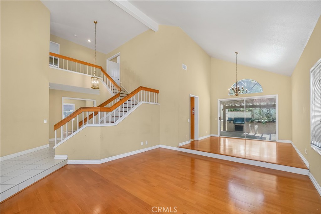 2230 Bloomfield Lane