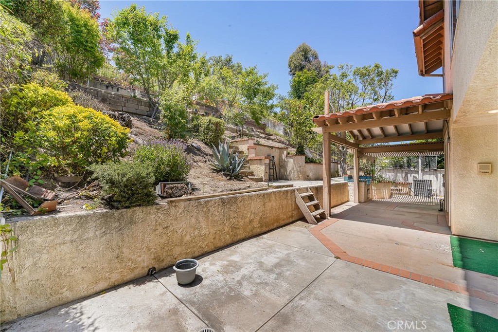 2230 Bloomfield Lane