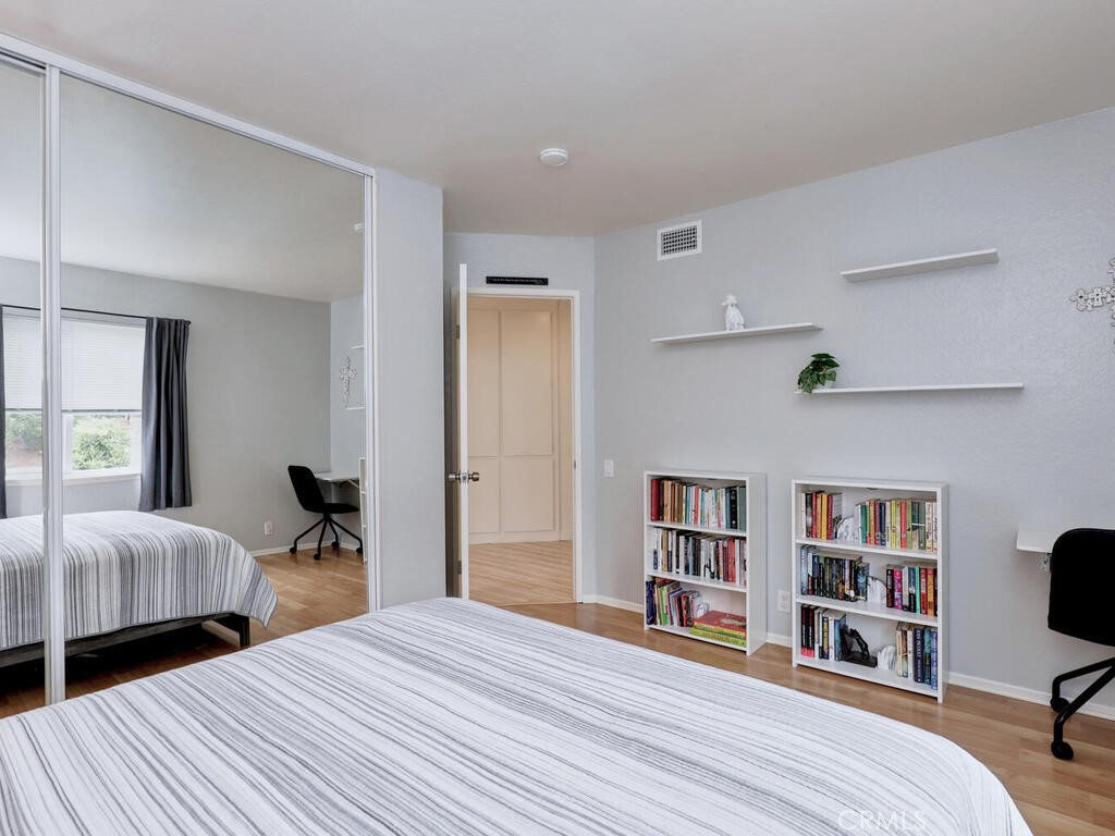 27415 Sereno