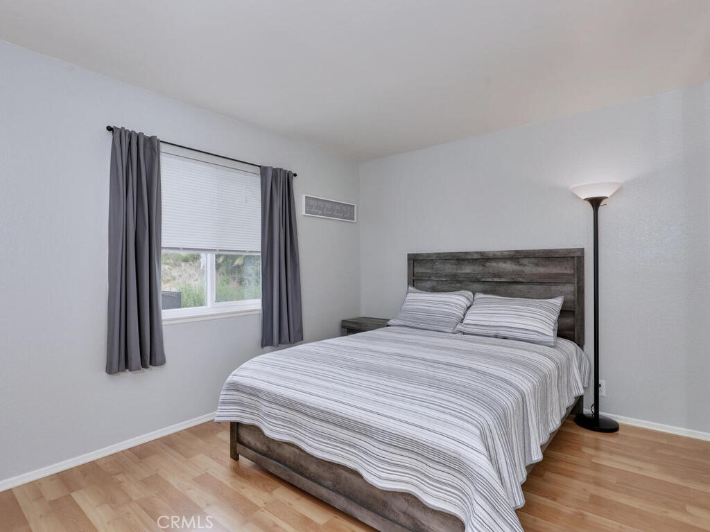 27415 Sereno