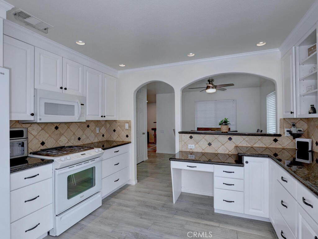 27415 Sereno