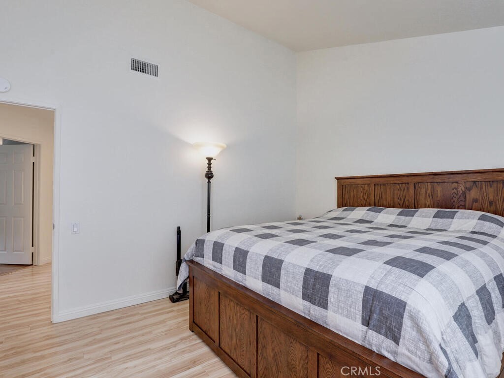 27415 Sereno
