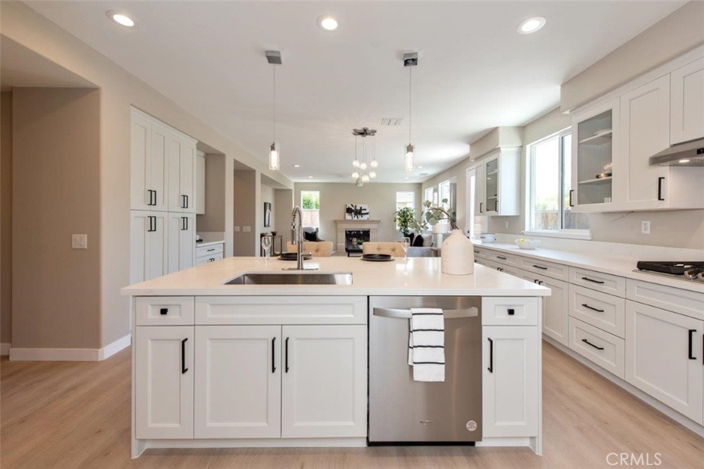 27809 Pointe Breeze Drive