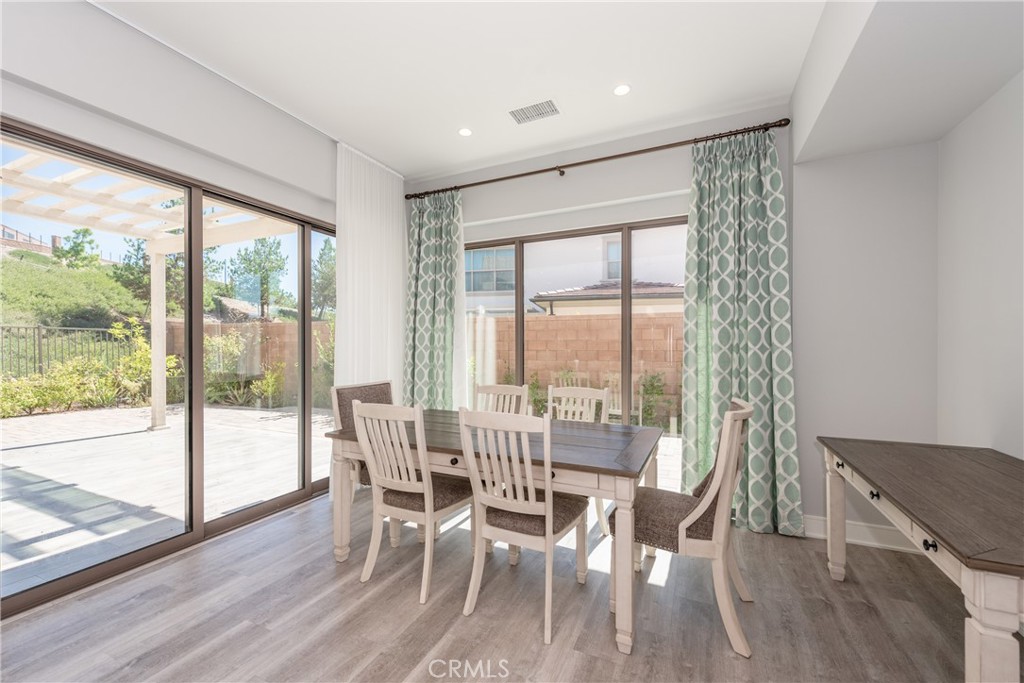 119 Plum Lily