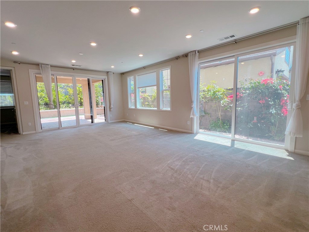 78 Ocaso Street