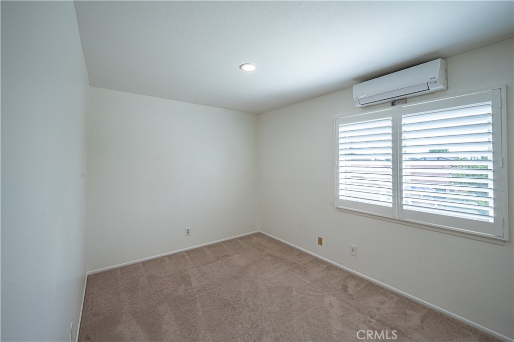 25676 Williamsburg Court