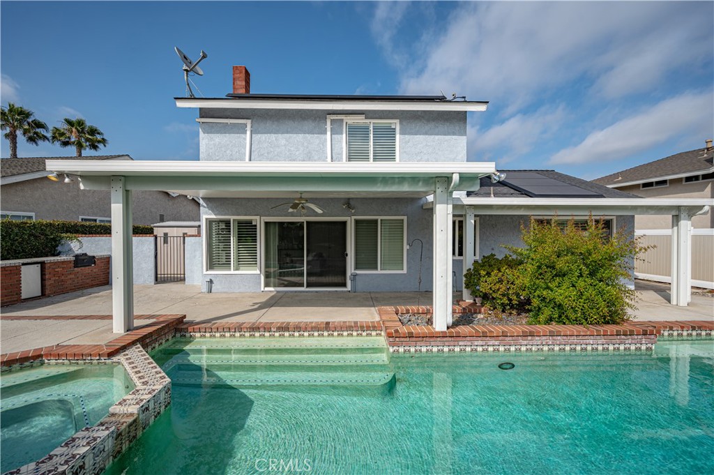 25676 Williamsburg Court