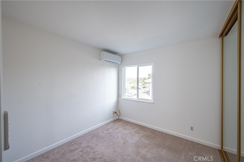 25676 Williamsburg Court