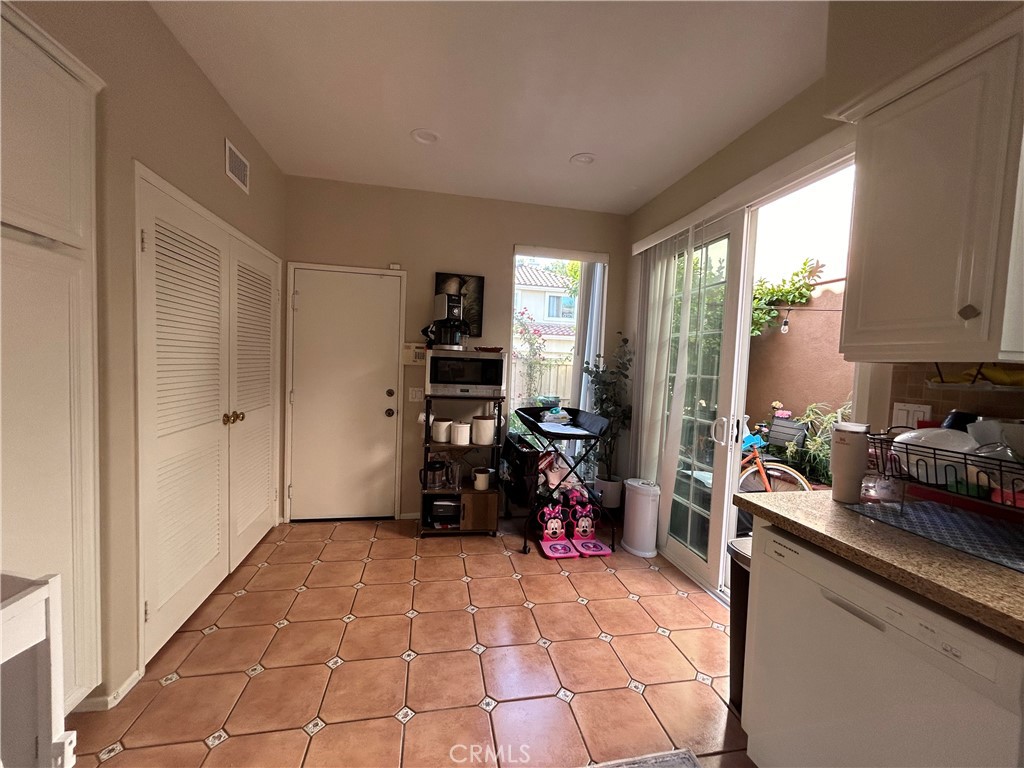 737 Paseo Westpark