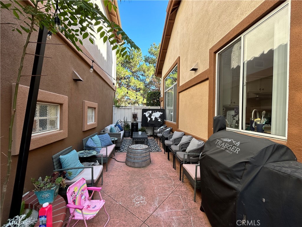 737 Paseo Westpark