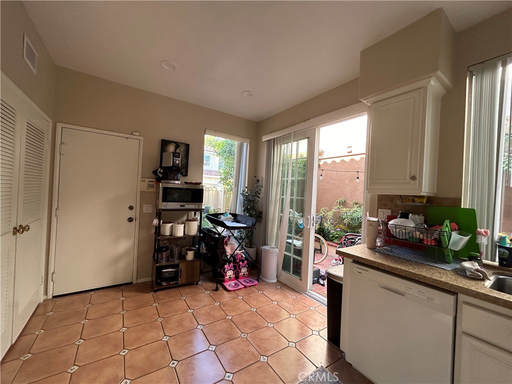 737 Paseo Westpark