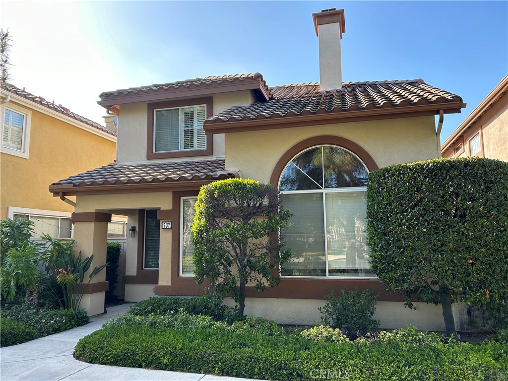 737 Paseo Westpark