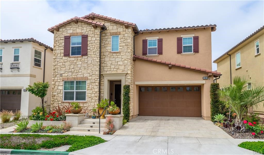 328 Pinnacle Drive