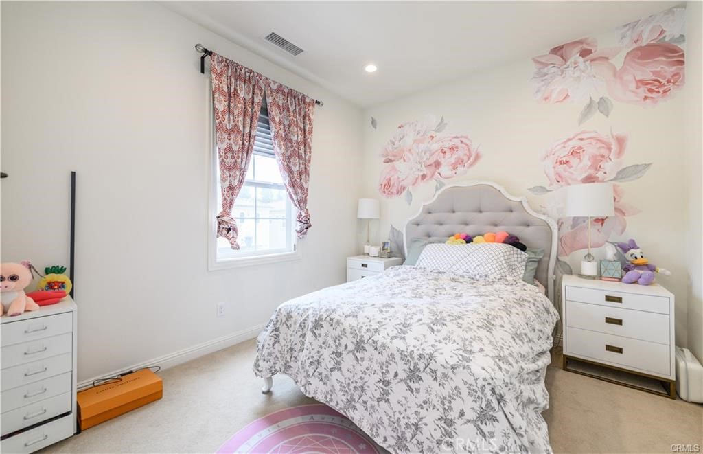 328 Pinnacle Drive