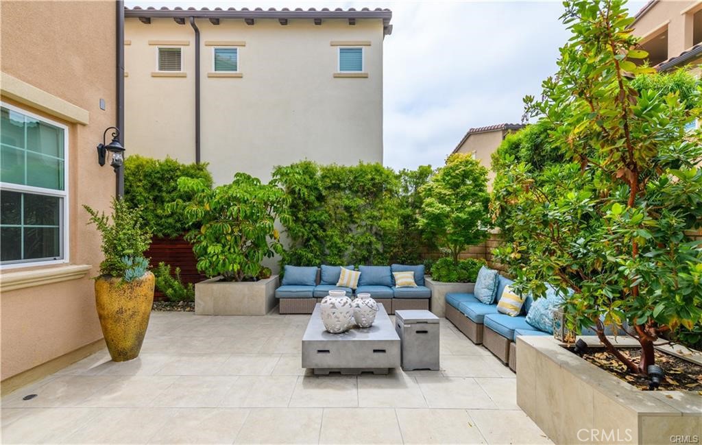 328 Pinnacle Drive