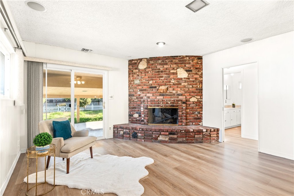 11332 Elmcrest Street