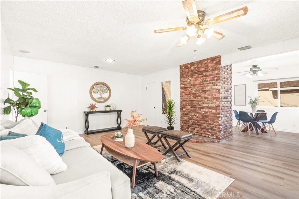 11332 Elmcrest Street