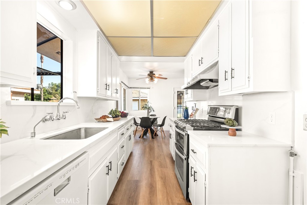 11332 Elmcrest Street