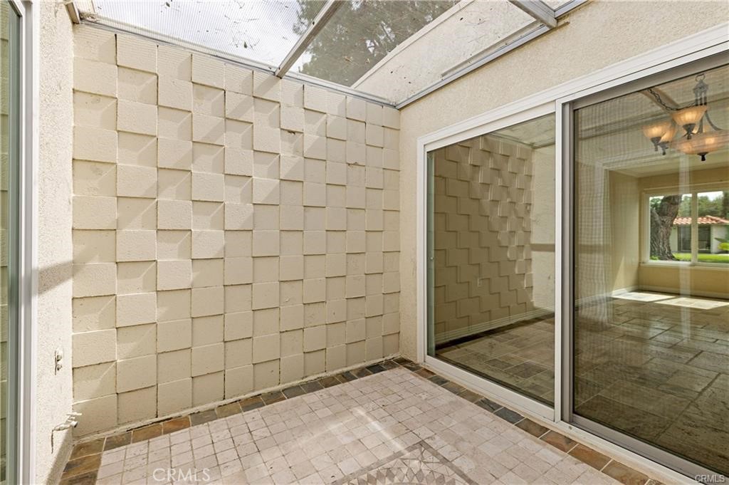2099 Ronda Granada D