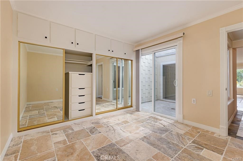 2099 Ronda Granada D