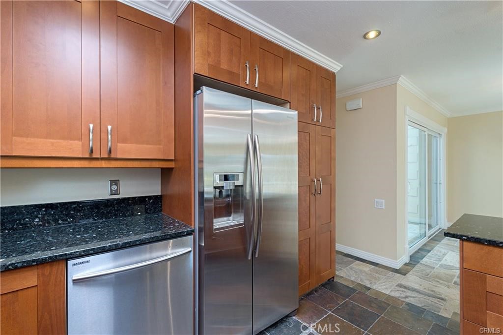 2099 Ronda Granada D