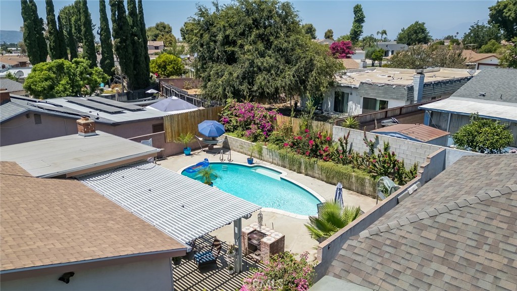 1917 S Grandview Lane