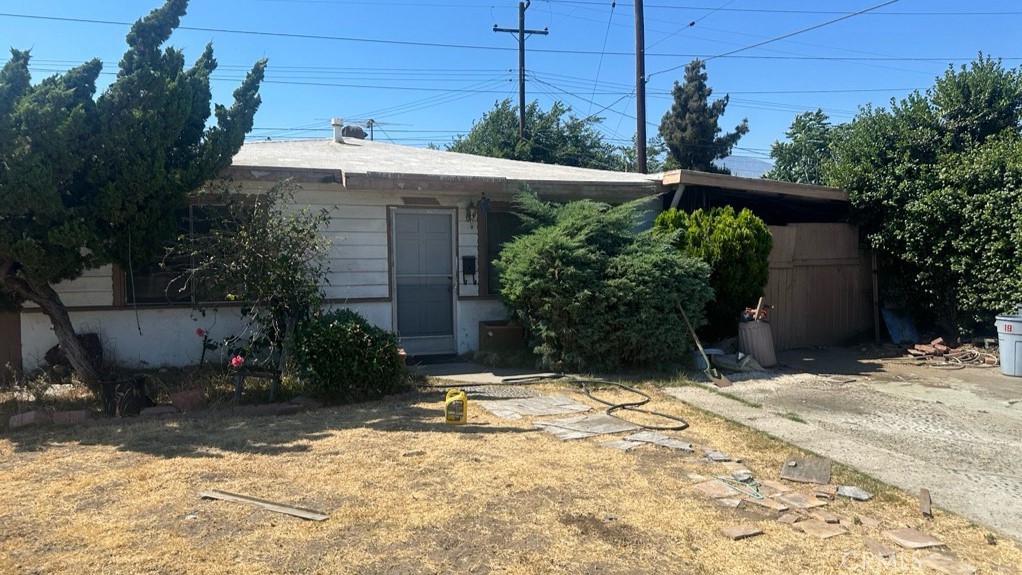 13837 Clearcrest Drive