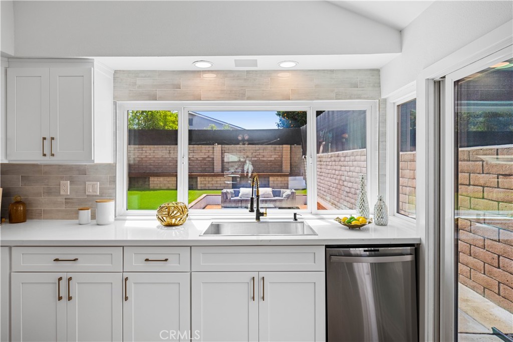 24892 Overland Drive