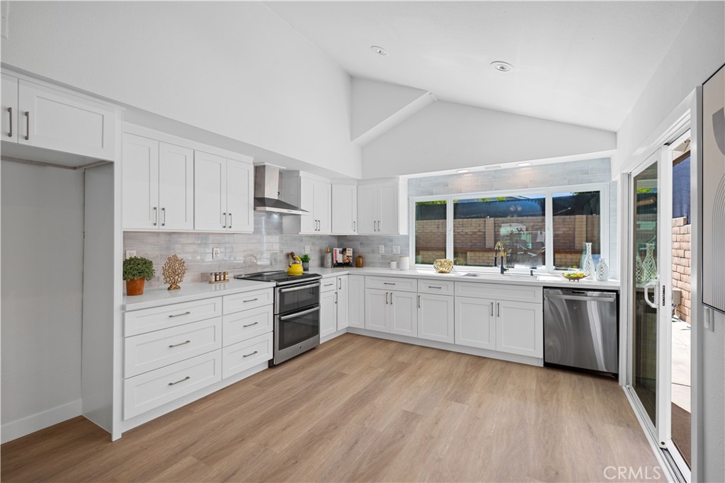 24892 Overland Drive