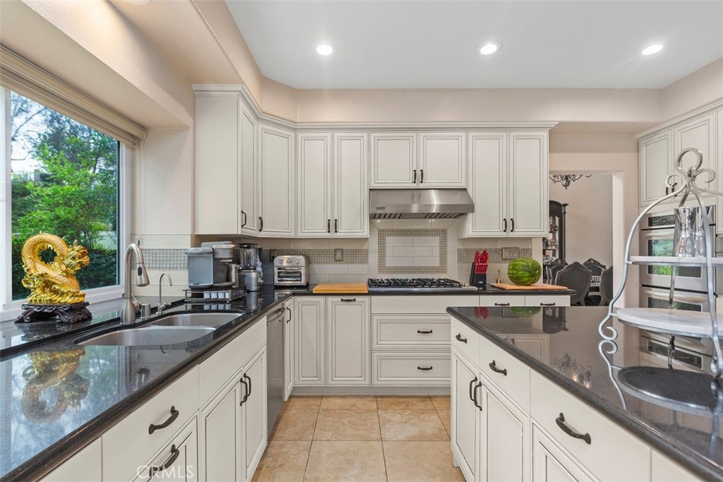 3000 S Augusta Court