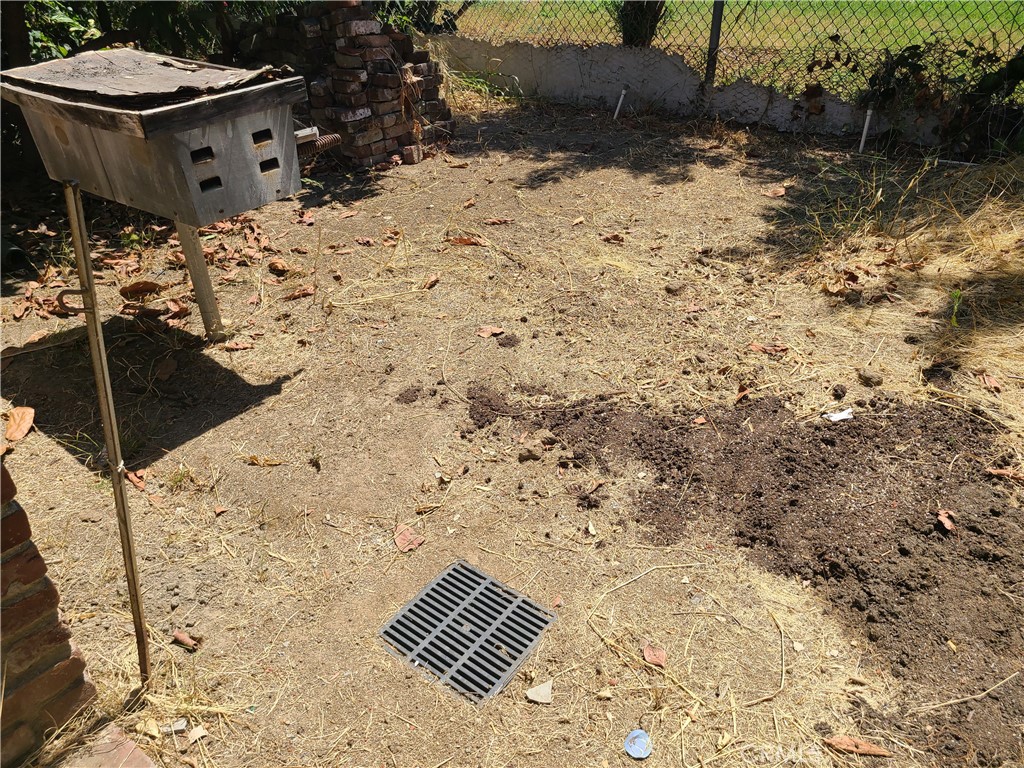 2075 Mcpherson Avenue