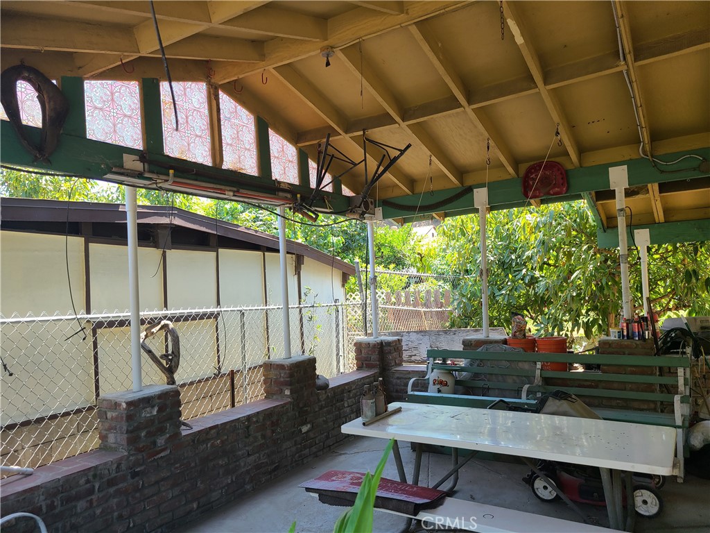 2075 Mcpherson Avenue